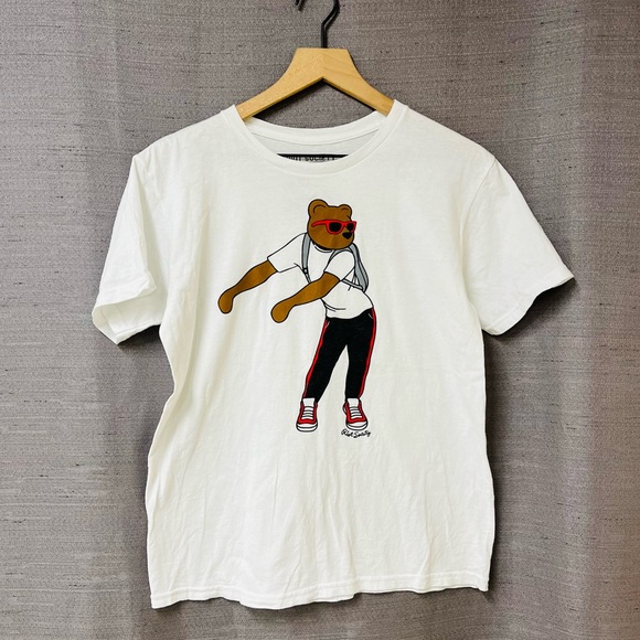 Riot Society Cartoon Bear Dancing Flossing White Short Sleeve Tee Size Large - Picture 1 of 6